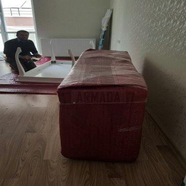 Paketlenmiş dolap parçaları